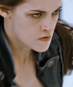 "Breaking Dawn -- Part 2": Action-Packed, Full Trailer Is Here!