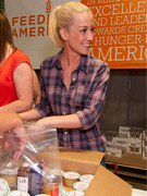 Kellie Pickler Shares Her Two Passions: Hungry Kids and Her Husband