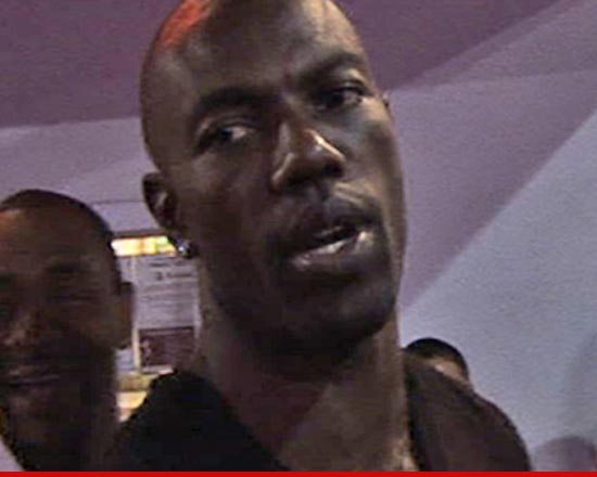 0628_terrell-owens_tmz