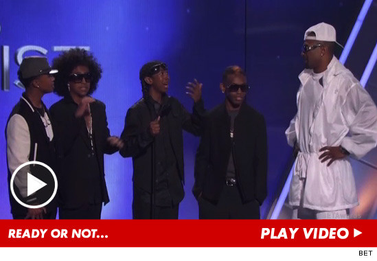 070212_bet_awards_hill_launch