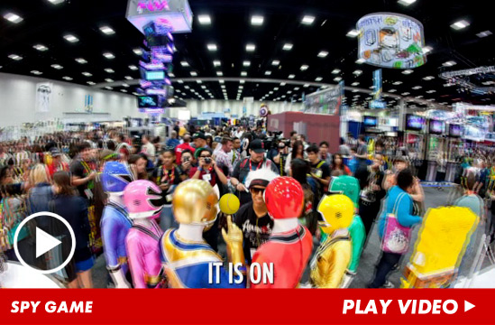 071612_comicon_still