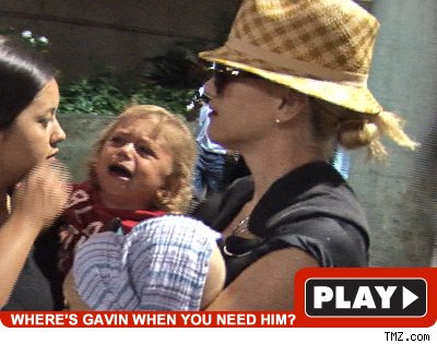 1120_gwen_tmz_video-1