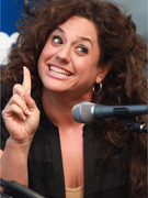 Marissa Jaret Winokur Dishes on New Show, Parenting & Weight Loss!
