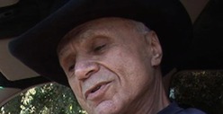 Robert Blake -- Murder Restaurant Selling Actor's Favorite Booth