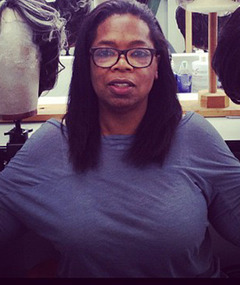 Oprah Winfrey Shares No-Makeup Photo!