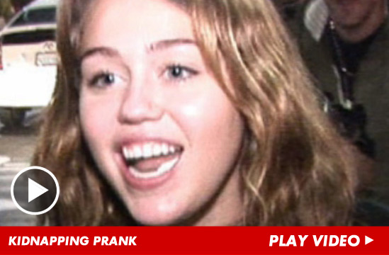 080212_tv_miley_launch