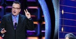 Tom Arnold -- I Roasted Roseanne ...To End the Beef