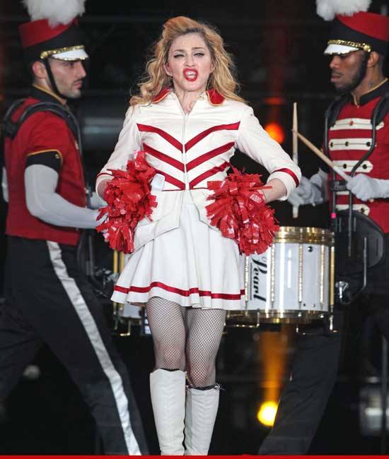 0808_madonna_russia