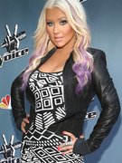 Christina Aguilera Discusses Her Departure from "The Voice"