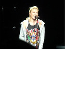 Kelly Clarkson Covers Eminem's "Lose Yourself" -- Listen Now!