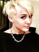 Miley Cyrus -- See Her Drastic, Short New 'Do!