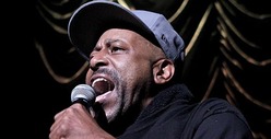 Tone Loc Collapses on Stage