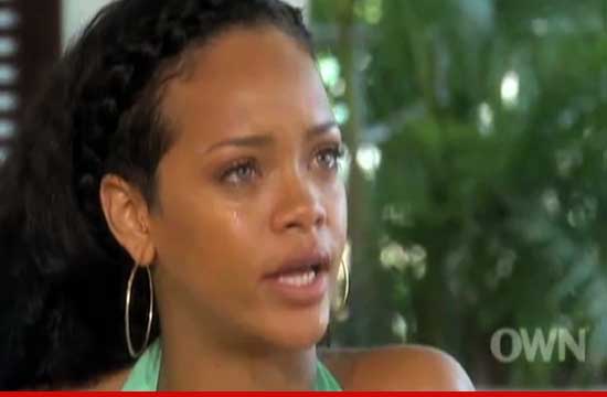 0816_rihanna_own_01