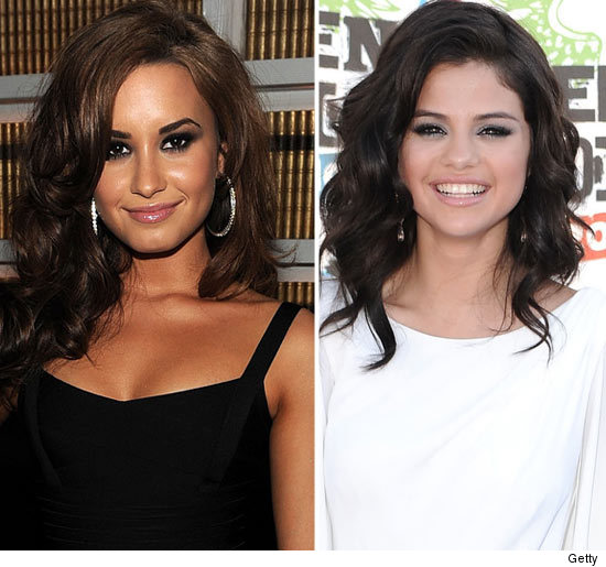 0820-demi-lovato-selena-gomez-credit