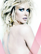 Nicole Kidman Goes Topless, Flashes Booty for V Magazine!