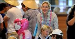 Kelly Rutherford -- Spends a Nice Holiday with Her Kids in France