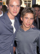 '90s Teen Heartthrobs -- Then & Now