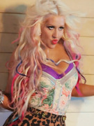 "The Voice": Christina Aguilera Previews New Video, Girl Sings "Toxic"