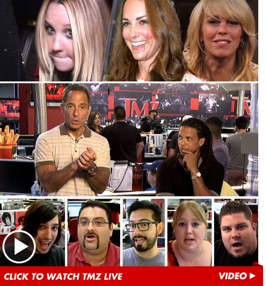 091812-tmzlive-2