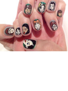 Katy Perry Shows Off Awesome "Daria" Nails!