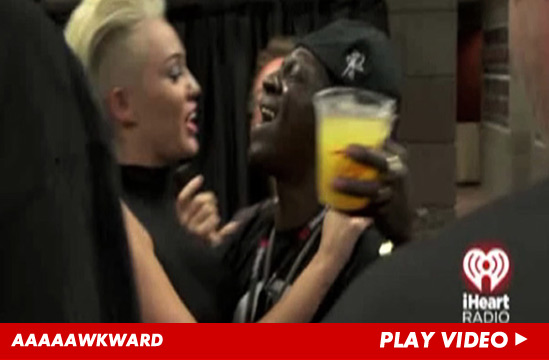 092412_miley_flavor_launch