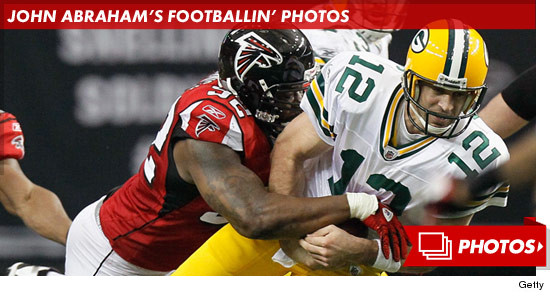 0925_john_abraham_football_falcons_footer