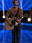 Christina Aguilera Gets Hot For "The Voice" Contestant!