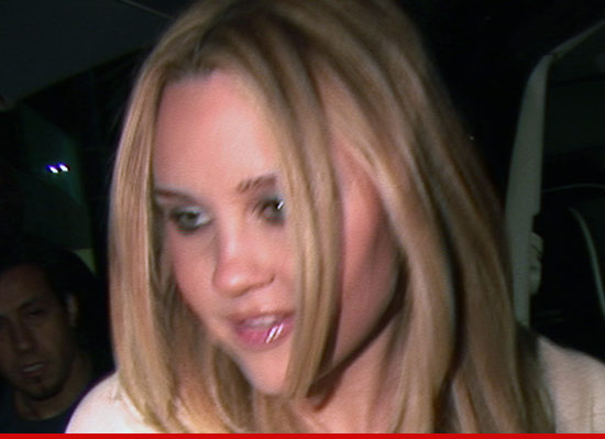 0927-tmz-amanda-bynes