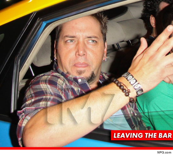 0928_jason_aldean_taxi_sub