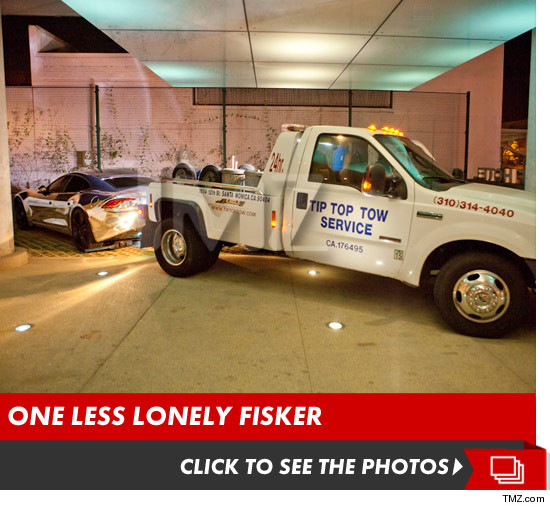 1003_justin_bieber_car_towed_fisker_karma_launch_v2