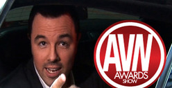 Seth MacFarlane Rejects Porn Awards -- I Can't Find an Opening