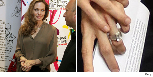 1008_angelina2_split