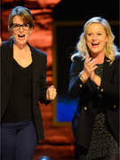 Tina Fey and Amy Poehler To Host the Golden Globe Awards!