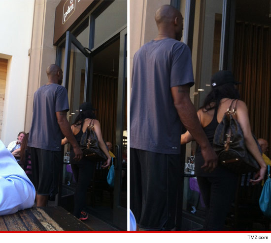 1017_kobe_bryant_vanessa_bryant_tmz