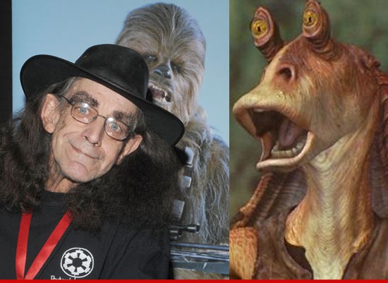 1030_jarjar_PETER-MAYHEW_getty
