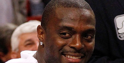 Plaxico Burress Beats 125 MPH Speeding Ticket!!!