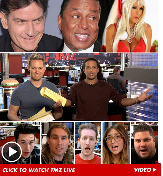 110812-tmzlive-2