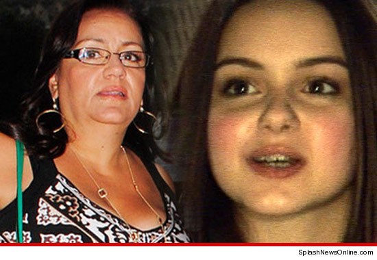 1109_chrystal_workman_ariel_winter_article