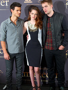 Another Day, Another "Twilight" Event -- See Kristen, Rob & Taylor!