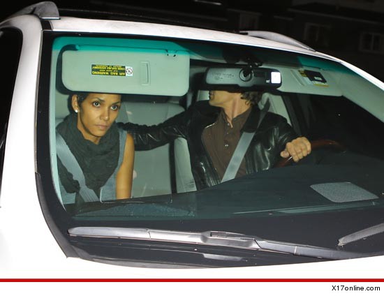 1123_halle_berry_x17