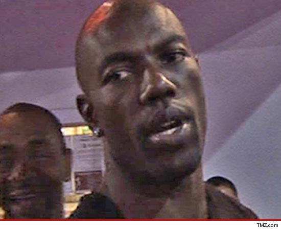 1124_Terrell-owens_TMZ