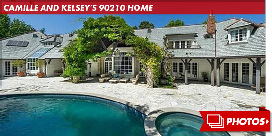 1127_camille_kelsey_grammer_90210_home_house_footer