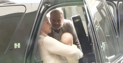 Kelsey Grammer and Kayte Pull a BRITNEY with Baby -- NO CAR SEAT!