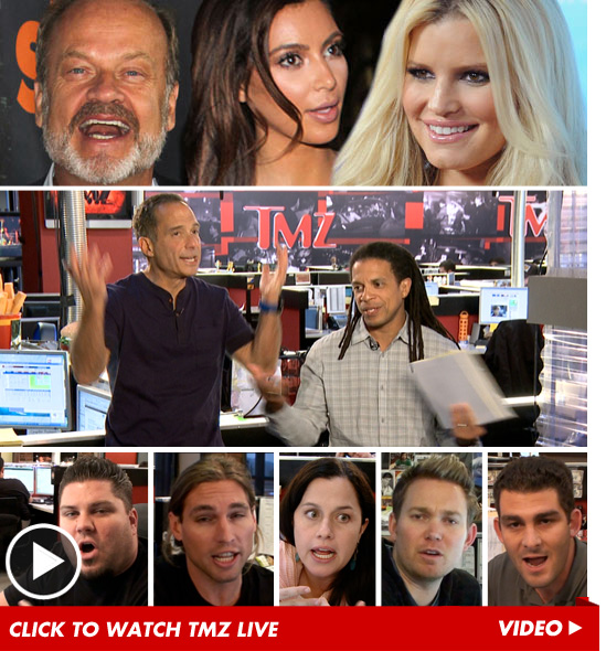 112812_tmzlive