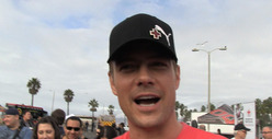 Josh Duhamel -- Giving Hot Chicks CPR is NOT Cheating 