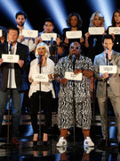 "The Voice" Pays Tribute to Newtown Shooting Victims