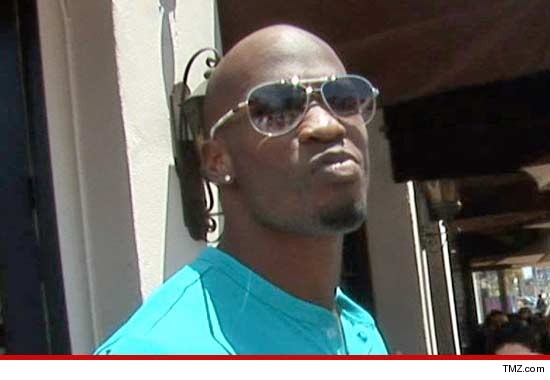 1221_chad_ochocinco