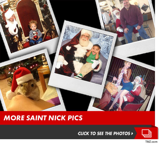 1221_santa_snapshots_final_5_launch_v2