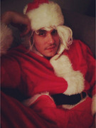 Stars Share Personal Holiday Pics!