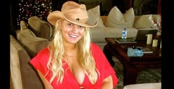 Jessica Simpson -- Thanks for the Mammaries